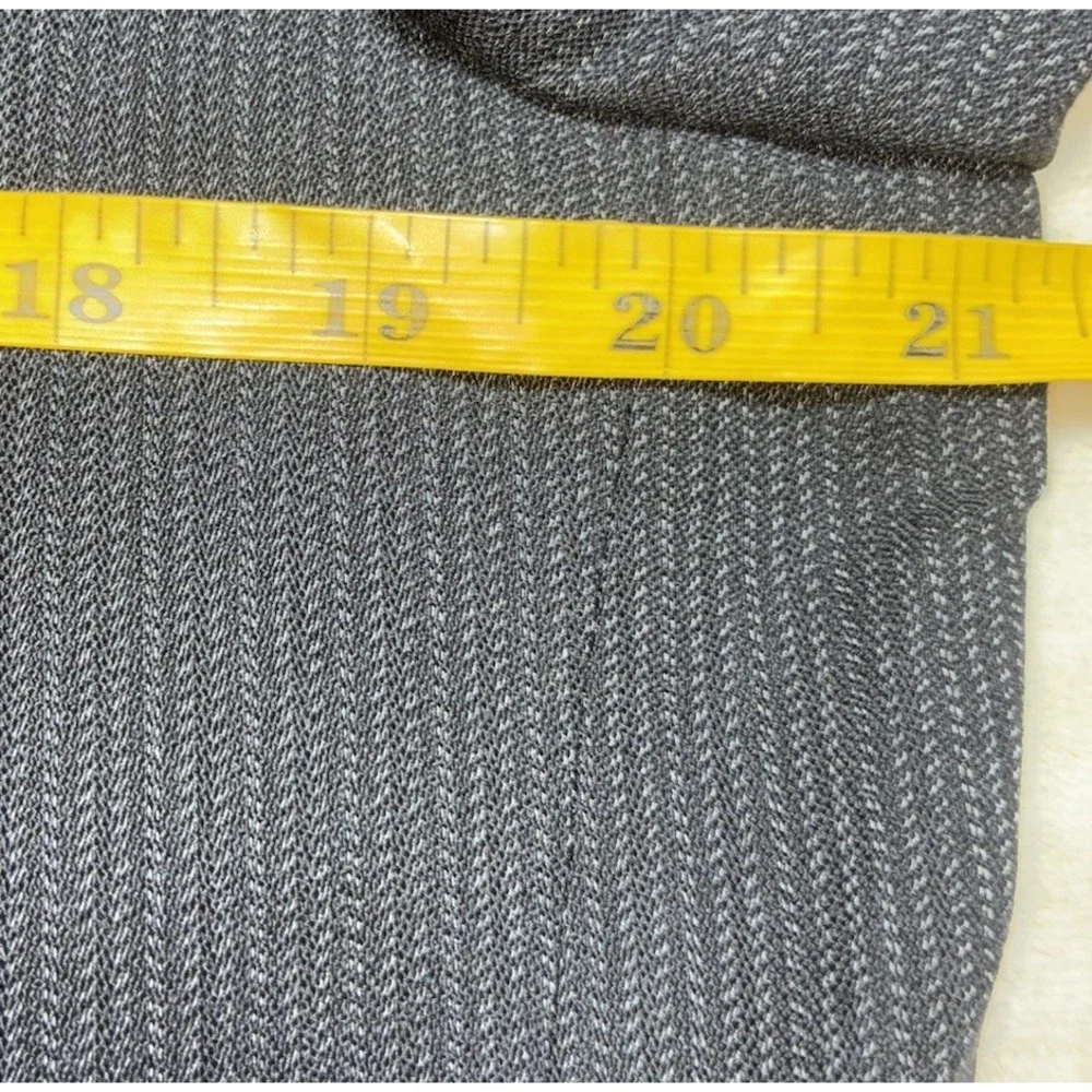 Armani Collezioni Saks Blazer Men's 40R Charcoal Herringbone Wool Italy‎ *hole